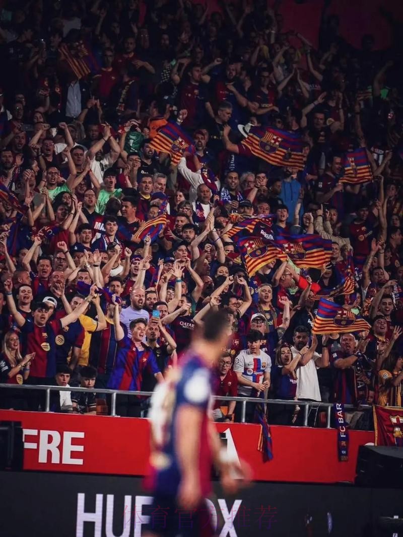 世体:巴萨认为皇马是向裁判施压 不担心他们会罢赛